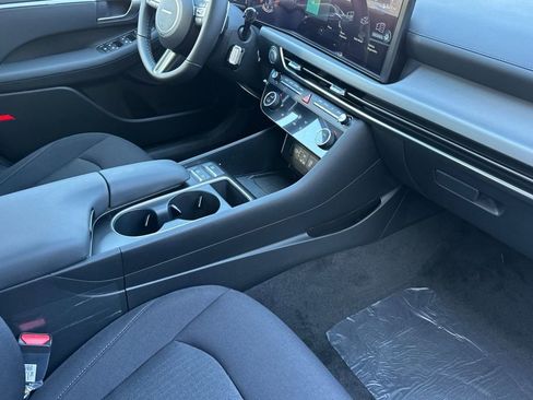 New 2026 Hyundai Sonata SEL FWD image 12