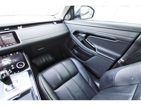 Used 2020 Land Rover Range Rover Evoque SE AWD/4WD image 11