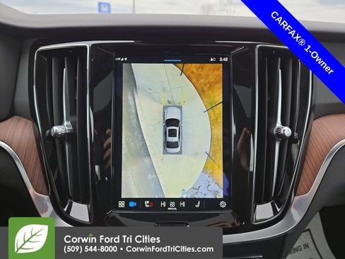 Used 2024 Volvo S60 B5 Plus image 24