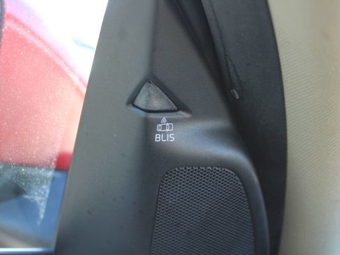 Used 2013 Volvo S60 T5 image 41