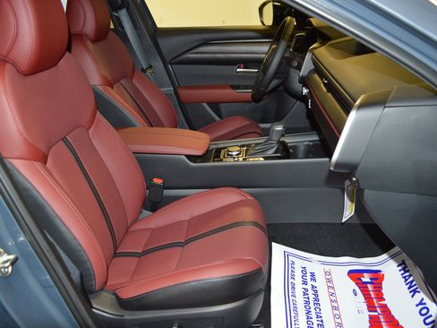 New 2025 MAZDA CX-50 AWD 2.5 Hybrid w/ Weather Package image 11