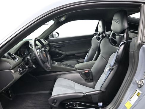 Used 2023 Porsche 718 Cayman GT4 RS image 5