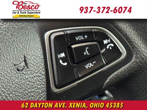 Used 2017 Ford Escape SE AWD/4WD image 11