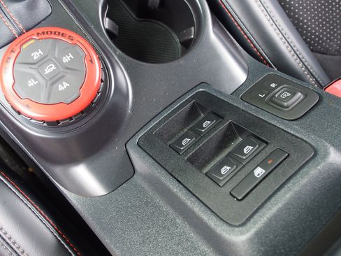 Used 2024 Ford Bronco Raptor AWD/4WD image 24
