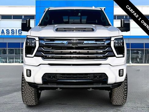 Used 2024 Chevrolet Silverado 3500 LTZ w/ LTZ Plus Package image 2