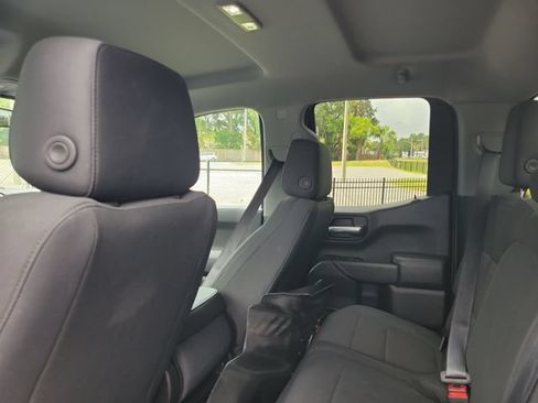 Used 2020 Chevrolet Silverado 1500 Custom w/ Custom Value Package AWD/4WD image 10