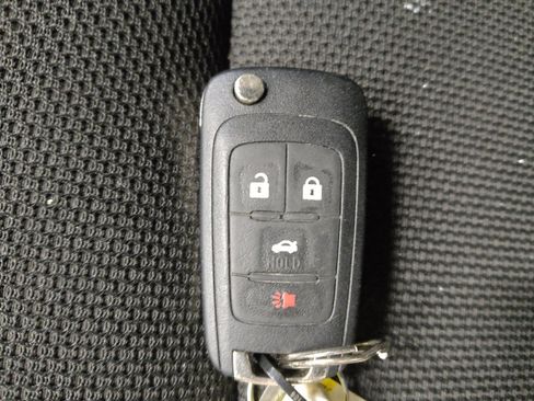 Used 2016 Chevrolet Cruze LT w/ Technology Package image 32