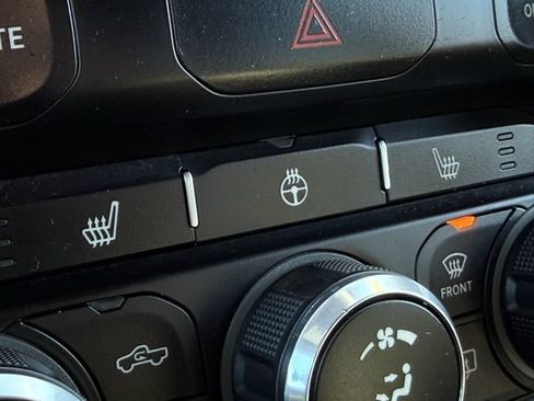 Certified 2021 RAM 1500 Big Horn image 28