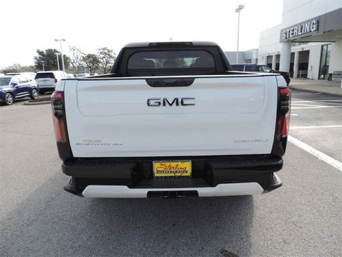 New 2025 GMC Sierra EV Denali image 6