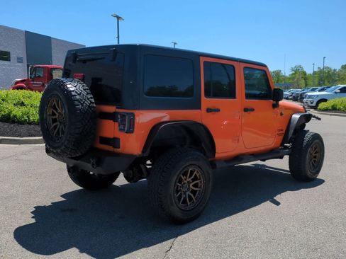 Used 2013 Jeep Wrangler Unlimited Sport AWD/4WD image 8