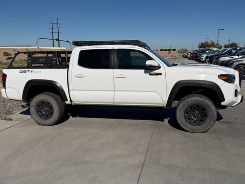 Used 2018 Toyota Tacoma TRD Pro image 3