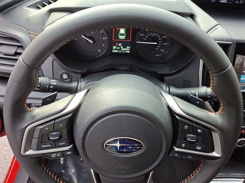 Used 2023 Subaru Crosstrek 2.0i Premium image 18
