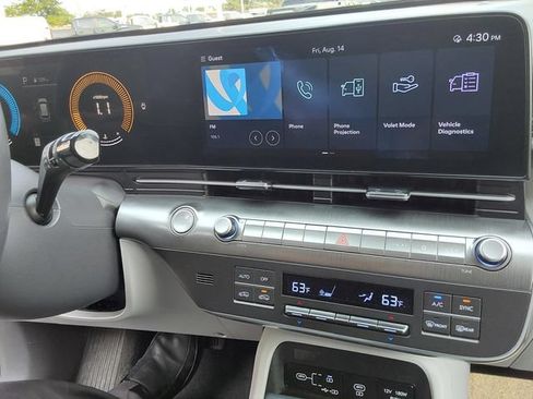 Used 2025 Hyundai Kona SEL AWD/4WD image 26