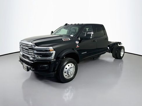 New 2026 RAM 4500 Tradesman AWD/4WD image 3