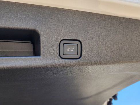 New 2026 GMC Acadia AT4 w/ Super Cruise Package image 51