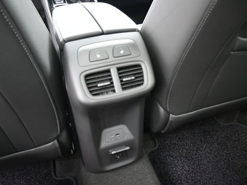 New 2026 Buick Envision Avenir image 21