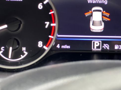 New 2025 Nissan Sentra SR image 11