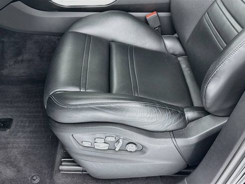 Certified 2020 Porsche Cayenne Turbo AWD/4WD image 13