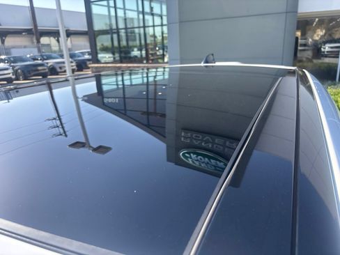 Certified 2026 Land Rover Range Rover Velar S AWD/4WD image 5