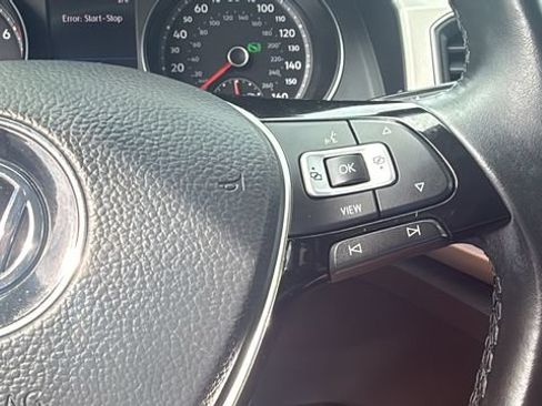 Used 2019 Volkswagen Atlas SE FWD image 18