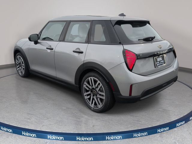 New 2026 MINI Cooper 4-Door Hardtop FWD image 7