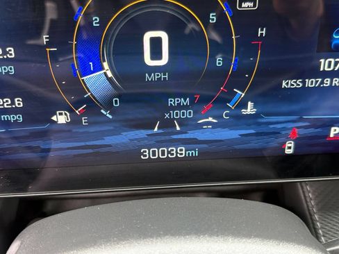 Used 2025 Chevrolet Equinox LT FWD image 40