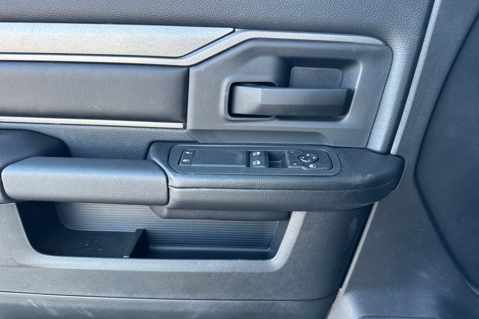 New 2026 RAM 2500 Tradesman AWD/4WD image 10