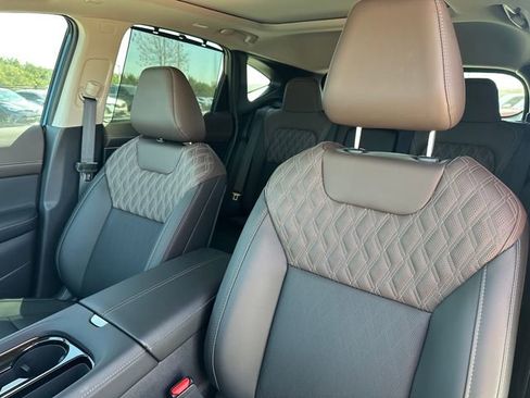 Used 2026 Nissan Murano Platinum w/ Technology Package image 11