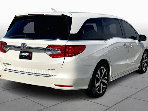 Used 2019 Honda Odyssey Elite image 13