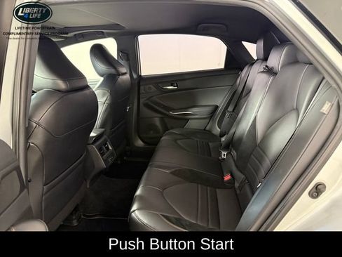 Used 2021 Toyota Avalon XSE FWD image 16