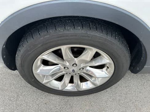 Used 2012 Ford Explorer Limited FWD image 4
