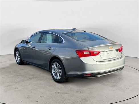 Used 2024 Chevrolet Malibu LT image 3
