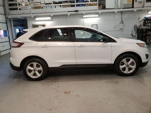 Used 2016 Ford Edge SE image 7