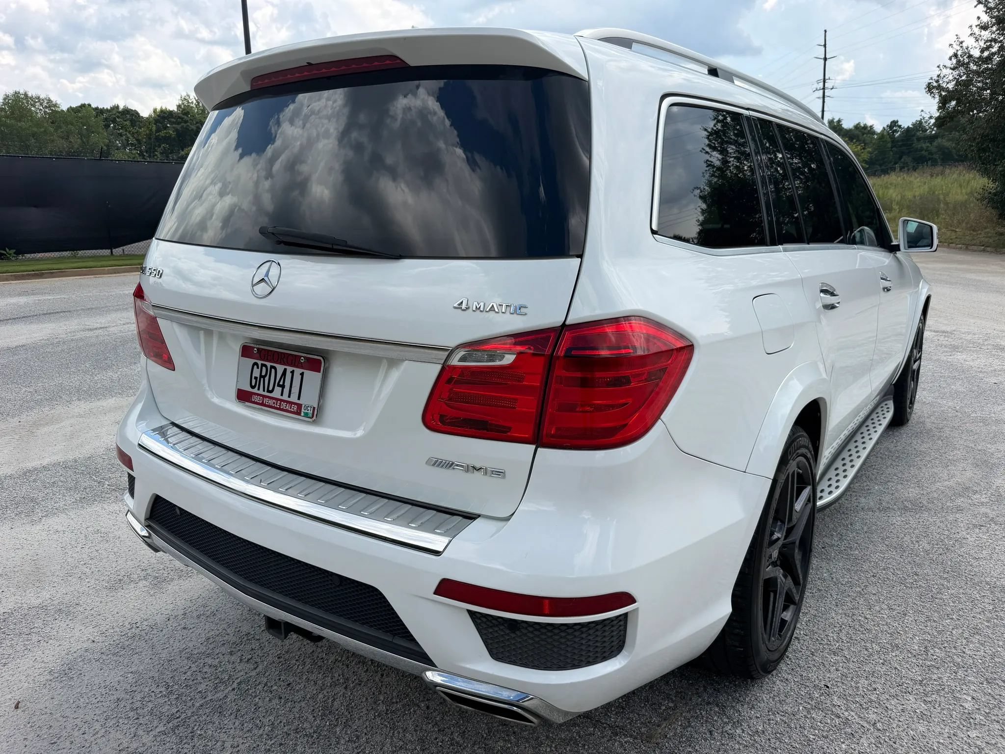 Used 2016 Mercedes-Benz GL 550 4MATIC image 5