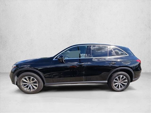 Used 2026 Mercedes-Benz GLC 300 image 8