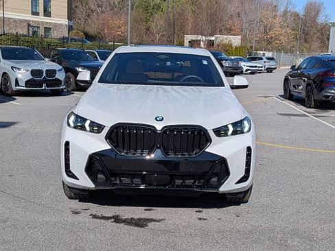 New 2026 BMW X6 xDrive40i w/ Climate Comfort Package image 8