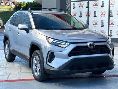 New 2025 Toyota RAV4 XLE