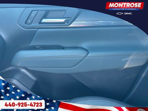 New 2026 GMC Terrain AT4 w/ Technology Package II image 12