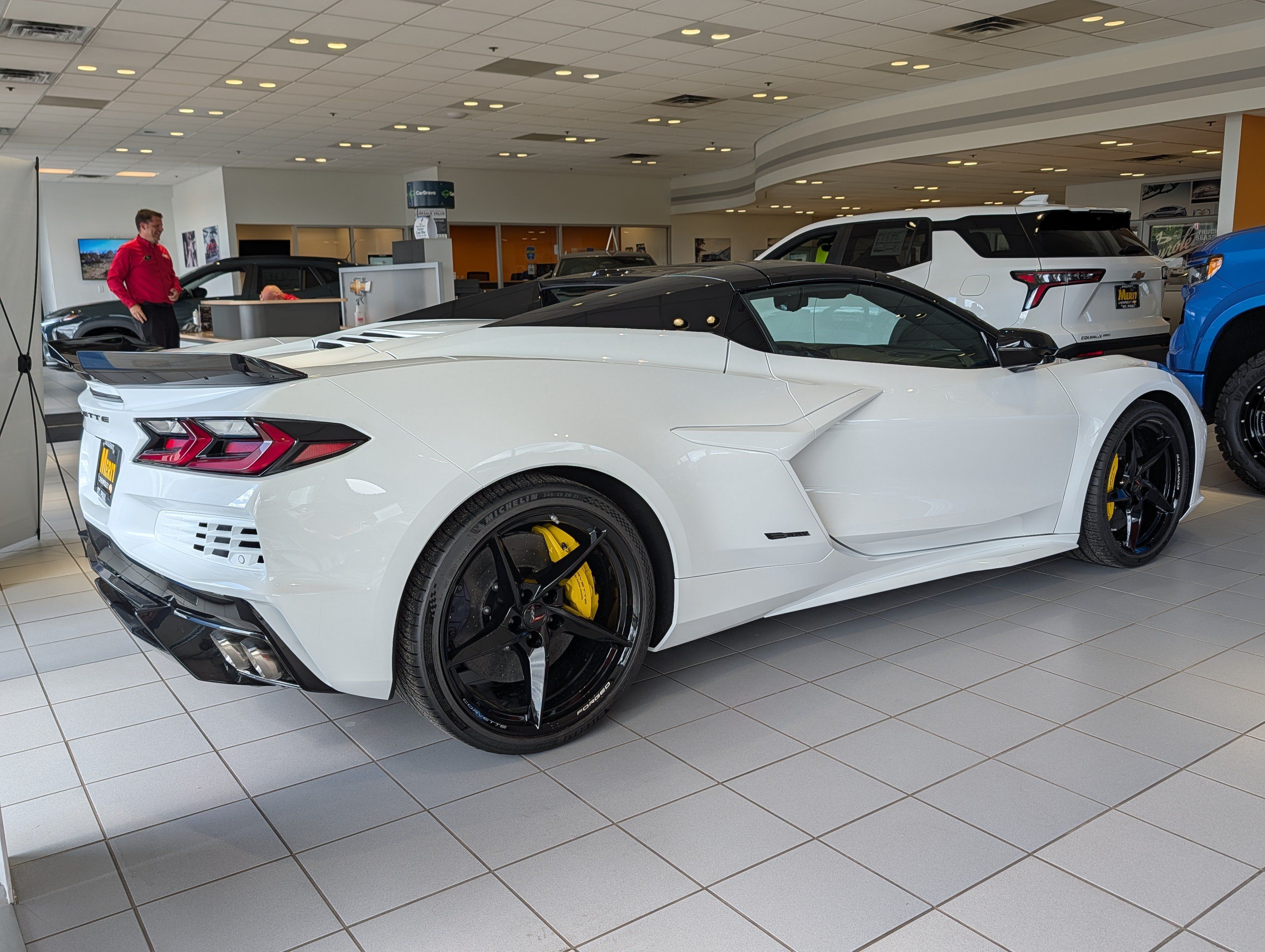 New 2026 Chevrolet Corvette E-Ray w/ Battery Protection Package AWD/4WD image 4