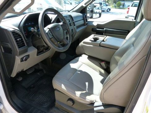 Used 2018 Ford F250 XL image 22