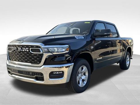 New 2026 RAM 1500 Big Horn AWD/4WD image 4