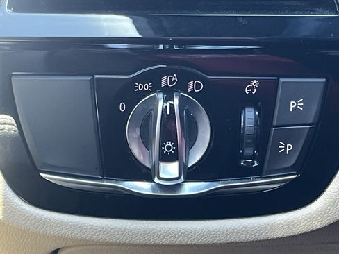 Used 2022 BMW 540i w/ Convenience Package image 15