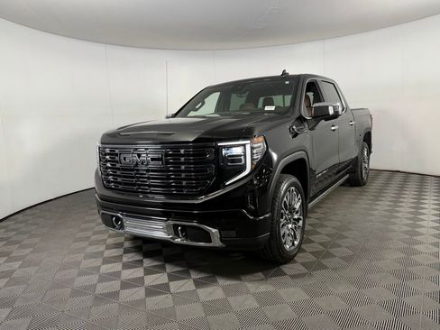 Used 2025 GMC Sierra 1500 Denali Ultimate AWD/4WD image 3