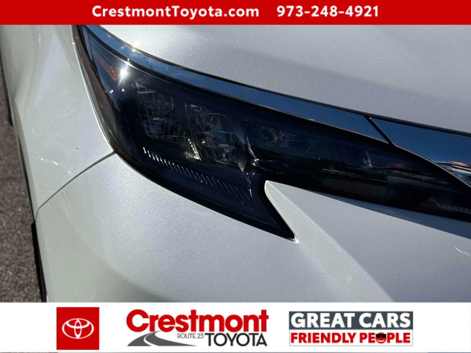 Used 2025 Toyota Sienna XLE w/ XLE Plus Package AWD/4WD image 7