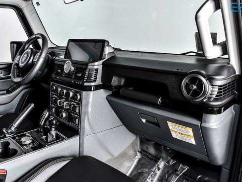 Used 2024 INEOS Grenadier Base image 19