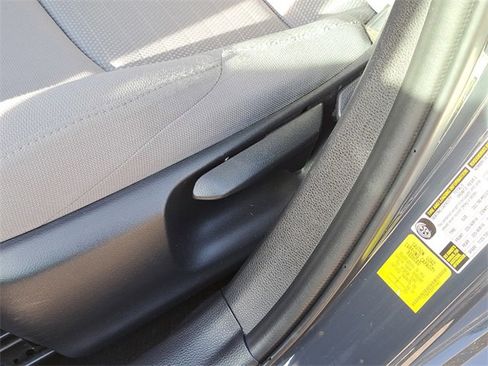 Used 2023 Toyota Corolla SE image 21