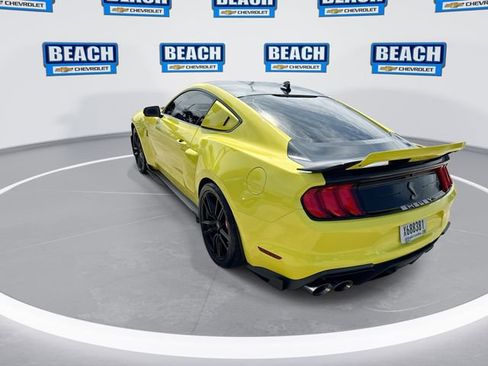 Used 2021 Ford Mustang Shelby GT500 w/ Technology Package RWD image 6