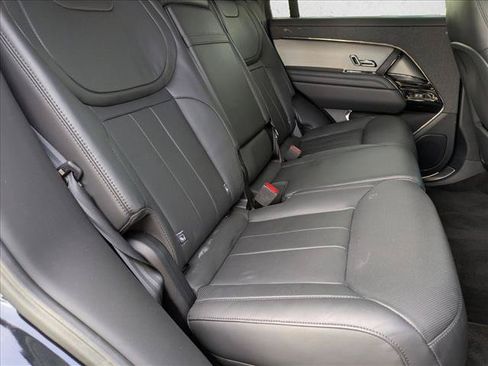 Used 2025 Land Rover Range Rover Sport SE AWD/4WD image 20