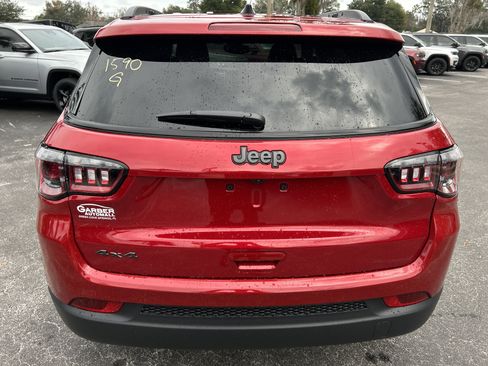 New 2026 Jeep Compass Latitude image 6