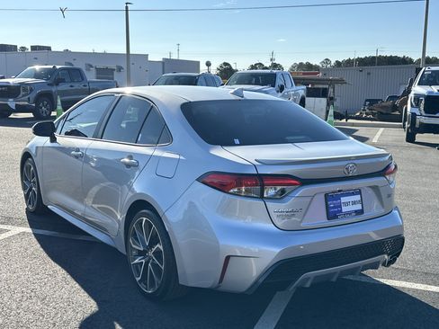 Used 2022 Toyota Corolla SE image 8